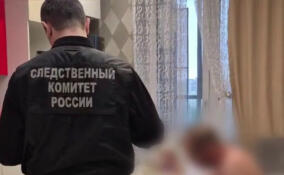 Появились кадры обысков у полицейских, подозреваемых получении взяток от мигрантов