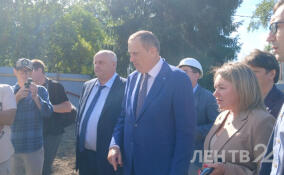 Дрозденко осмотрел стройплощадку в Лупполово, где появится «Центр молодежи»