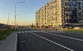Рабочие отремонтировали и расширили дорогу между Кудрово и Заневкой