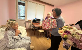 Долгожительницу из Кудрово поздравили с 95-летием