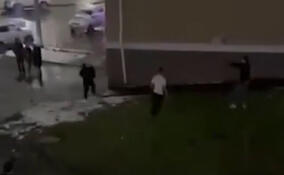 В Мурино мужчины подрались с подростками