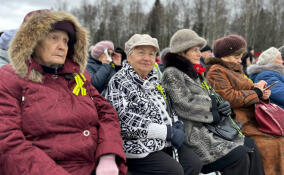 У мемориала «Разорванное кольцо» прошла памятная акция