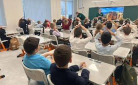 Сотрудники Эконадзора пообщались с колтушскими школьниками