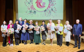 Во Всеволожске провели концерт ко Дню матери