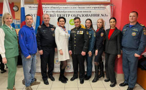 Сотрудники ГАИ посетили школу в Буграх