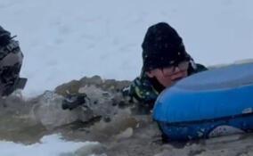 Ребенок провалился под лед в парке «Оккервиль»