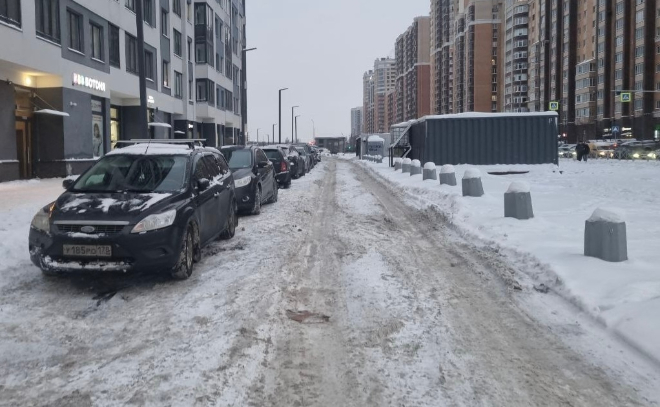 В Занеском поселении проверили уборку снега во дворах