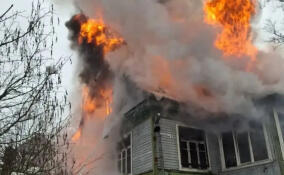 В Юкках сгорел деревянный дом