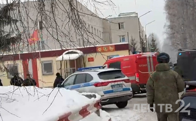 Появились кадры с места обрушения в Сертолово