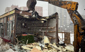 В Кудрово начали снос ларьков