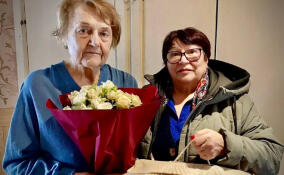 Жительницу Заневки поздравили с 80-летием