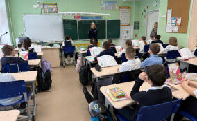 Сотрудники ГАИ провели беседу с детьми в Агалатово