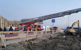 На КАД возле Янино-1 вспыхнул автомобиль