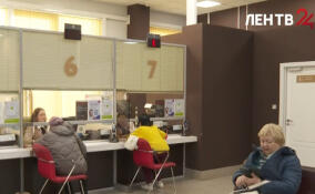 В муринском МФЦ начали выдавать документы по биометрии