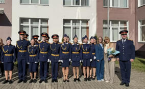 Сотрудники СК приняли участие в школьных линейках в Мурино и Янино
