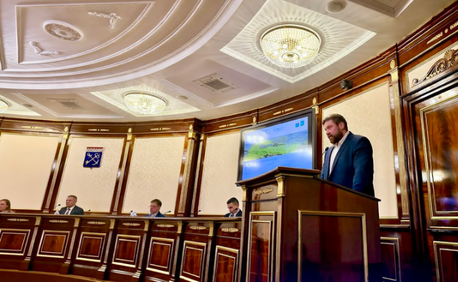 В Новосаратовке построят новые школы и детсады